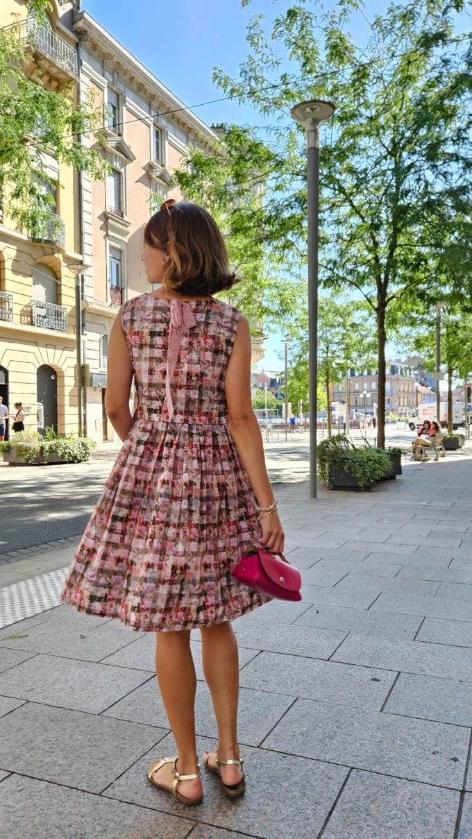 Robe rose coton fleurs
