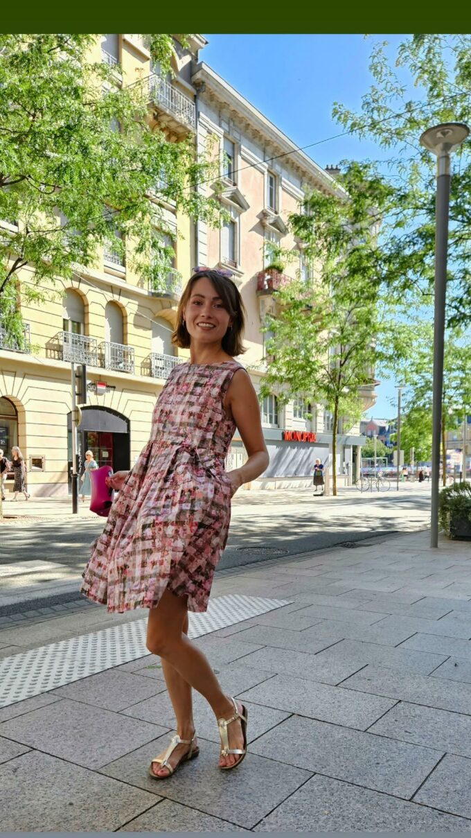 Robe rose coton fleurs